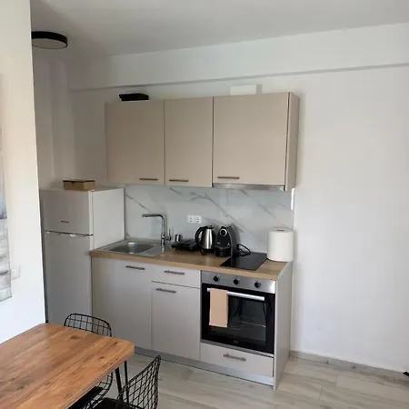 Appartamento Perla Azure Ofrynio